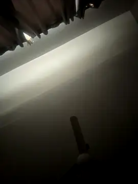 DARG 17 online show from December 4, 2025, 9:56 pm