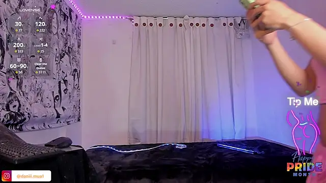 daniii mua online show from June 11, 2026, 2:53 am