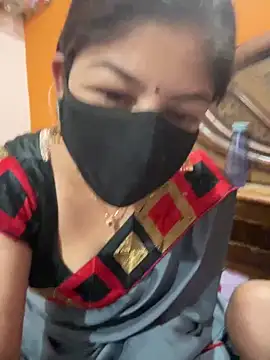 cutestpearl online show from May 29, 2026, 7:23 pm