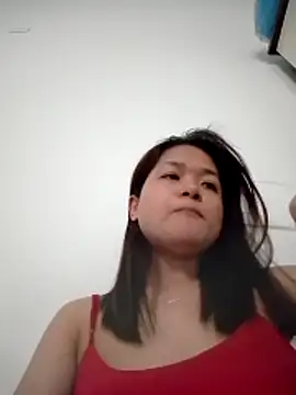 PamPii2x online show from May 20, 2026, 1:45 am