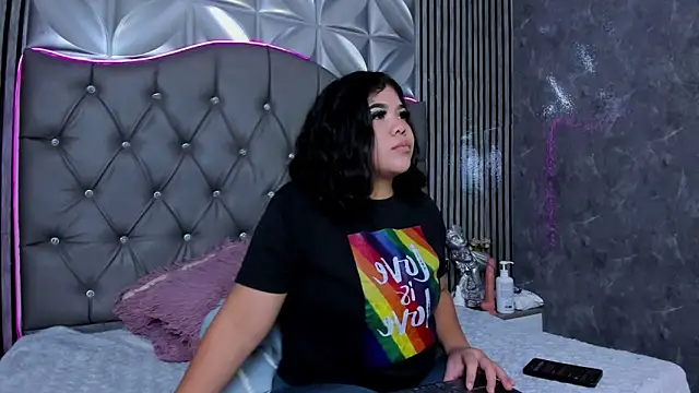 Snapshot of Amanda_Mooree chatting on May 12, 2026, 3:47 am Amanda Mooree online show from May 12, 2026, 3:47 am