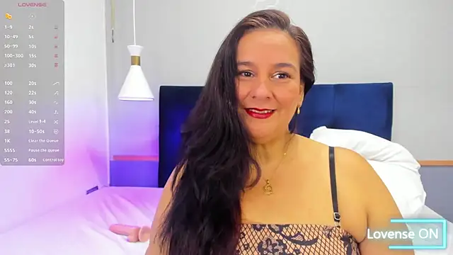 Sharlotte BBW  online show from December 18, 2025, 11:49 am