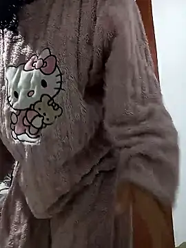 pettymoon1 online show from January 14, 2026, 11:20 pm