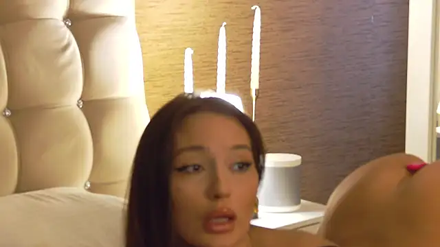 AlishaRuby online show from December 17, 2025, 7:25 am