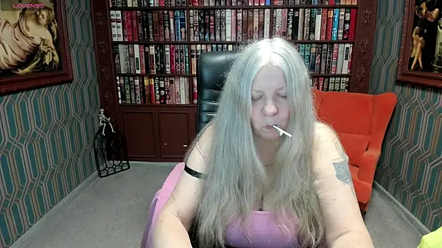 Snapshot of mariabelladonna chatting on March 25, 2026, 9:43 pm mariabelladonna online show from March 25, 2026, 9:43 pm