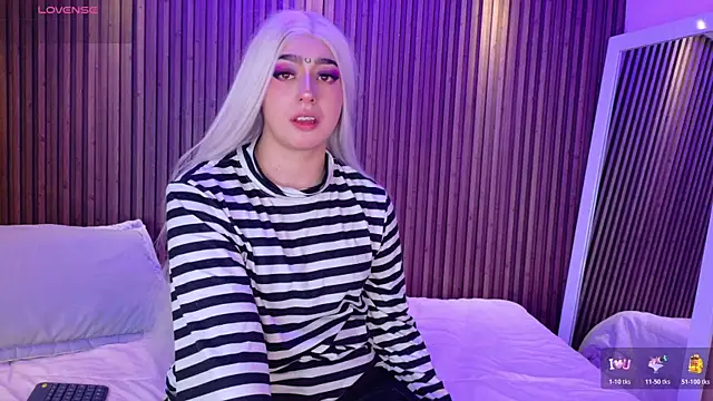 GabyRose9 online show from December 17, 2025, 7:42 pm