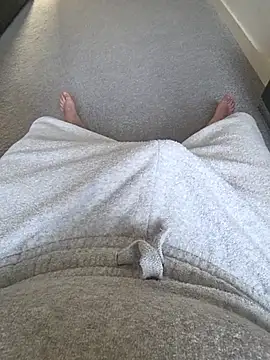 Snapshot of -bfc1882- chatting on March 20, 2026, 2:55 pm -bfc1882- online show from March 20, 2026, 2:55 pm