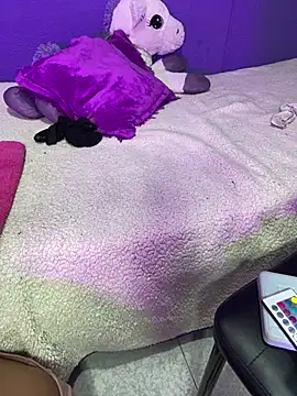 Violeth 00 online show from July 28, 2026, 10:54 am
