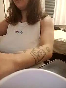 xxxluana online show from December 16, 2025, 2:27 am