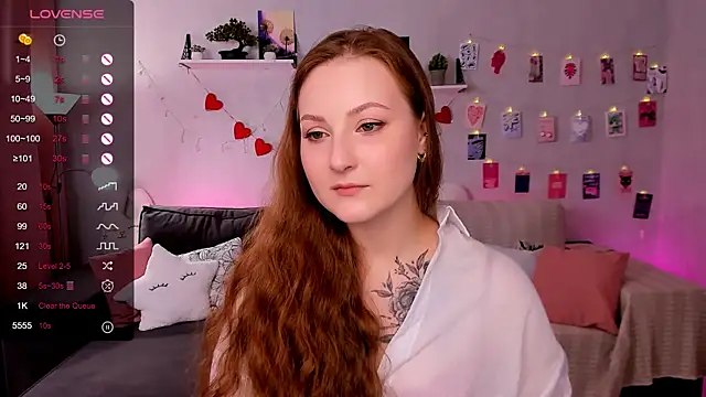Snapshot of velvet_cherry_ chatting on March 22, 2026, 8:51 am velvet cherry online show from March 22, 2026, 8:51 am