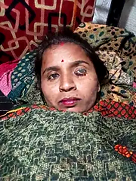 Snapshot of Hot_erion chatting on December 16, 2025, 4:23 pm Hot erion online show from December 16, 2025, 4:23 pm