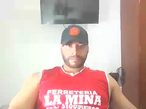 musclehetero online show from December 17, 2025, 2:17 am