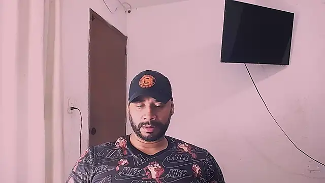 musclehetero online show from January 14, 2026, 6:08 am