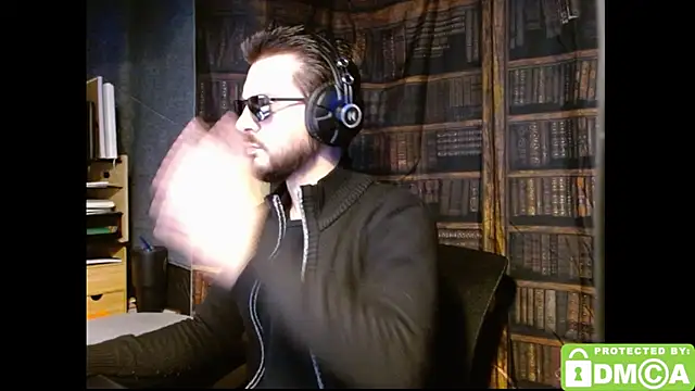 justshutupandwatch online show from November 25, 2025, 6:24 am