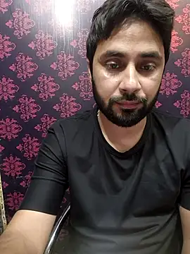 Cute Lucky online show from April 29, 2026, 11:14 am