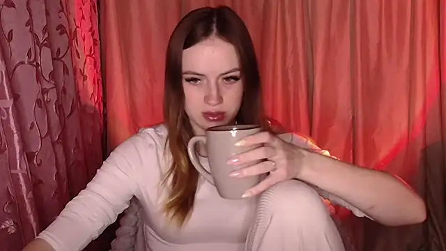 Illa May online show from March 10, 2026, 7:19 pm