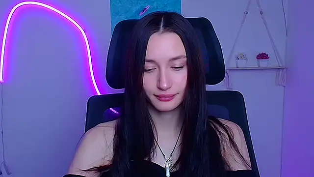 Stella XO online show from April 24, 2026, 5:43 am