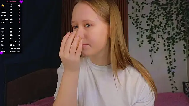 VoidElaris online show from April 23, 2026, 8:11 pm
