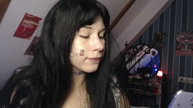 your heaven online show from December 17, 2025, 9:32 pm