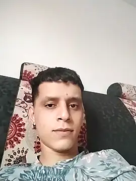 sayago00 online show from November 20, 2025, 9:14 pm