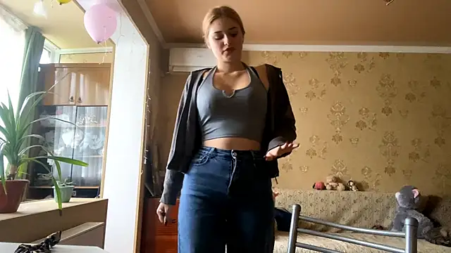 Malley Saunds online show from November 26, 2025, 9:21 am