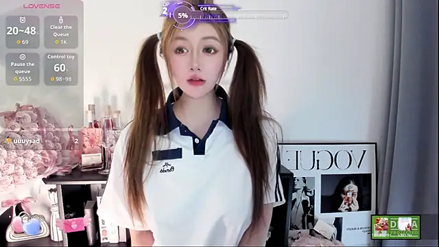 Cute Mango online show from April 26, 2026, 5:49 am