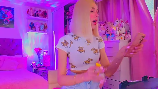 MadamBarbiee online show from March 19, 2026, 8:46 pm