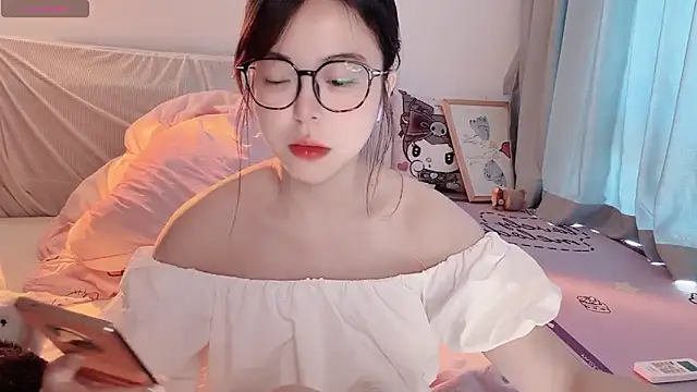 -Angela online show from February 4, 2026, 4:07 am