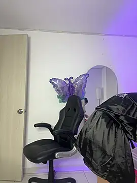 Aria Kitty online show from February 1, 2026, 7:45 pm