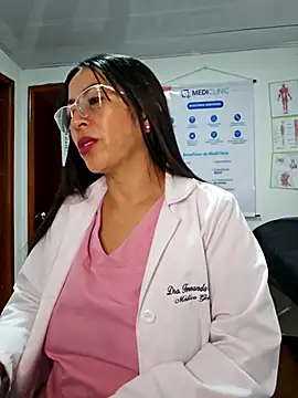 JustSamantha  online show from February 11, 2026, 12:10 pm