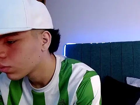 Lincon Ale online show from December 17, 2025, 8:37 pm