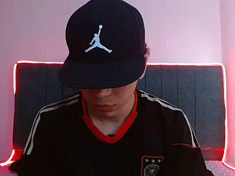 Lincon Ale online show from December 20, 2025, 8:16 pm