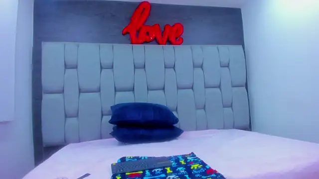 Sarita Ass online show from November 27, 2025, 9:22 am