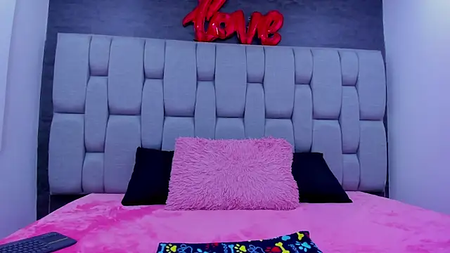 Snapshot of Sarita_Ass chatting on March 20, 2026, 3:44 am Sarita Ass online show from March 20, 2026, 3:44 am