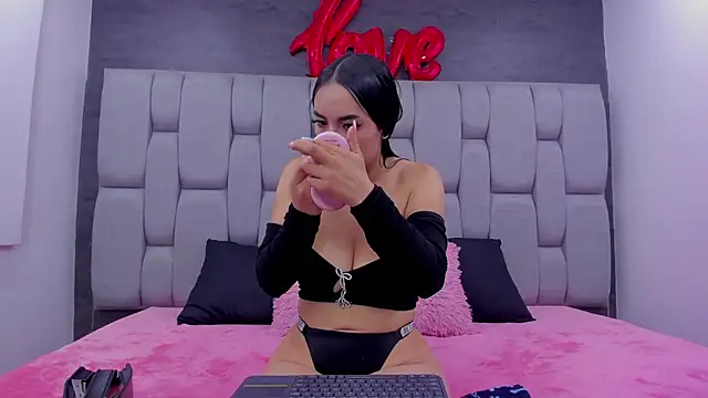 Snapshot of Sarita_Ass chatting on March 21, 2026, 4:17 am Sarita Ass online show from March 21, 2026, 4:17 am