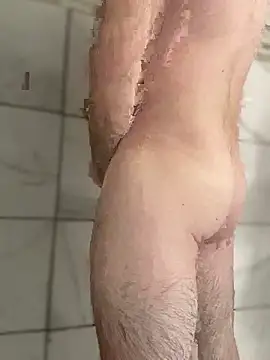 strippingmale1 online show from December 15, 2025, 4:06 am