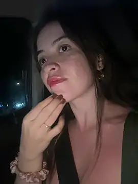 Little  Danni1 online show from August 9, 2026, 3:23 am