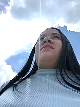 Kendra-daring online show from April 27, 2026, 6:39 pm