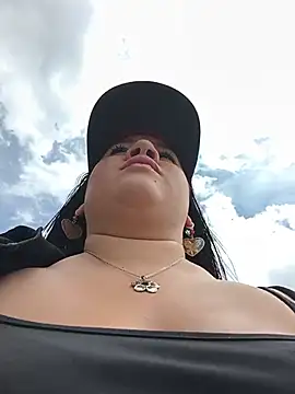 Snapshot of Kendra-daring chatting on July 13, 2026, 3:37 pm Kendra-daring online show from July 13, 2026, 3:37 pm