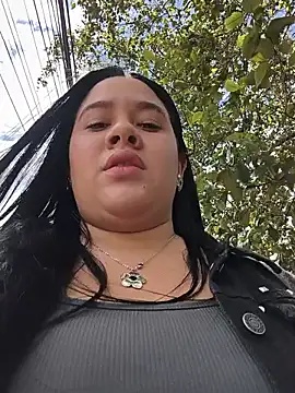 Snapshot of Kendra-daring chatting on July 25, 2026, 5:10 pm Kendra-daring online show from July 25, 2026, 5:10 pm