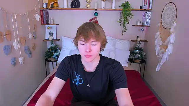 DonaldWoon online show from December 22, 2025, 4:04 pm