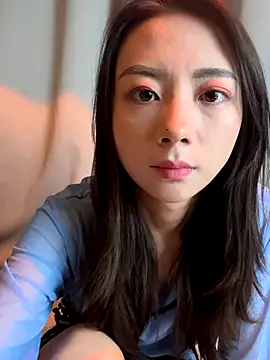 Jinmi125216 online show from January 5, 2026, 11:41 pm