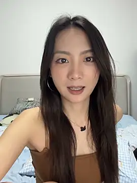 Jinmi125216 online show from February 26, 2026, 10:14 am