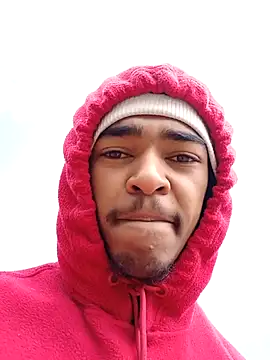 Eezxxx online show from December 19, 2025, 7:26 am