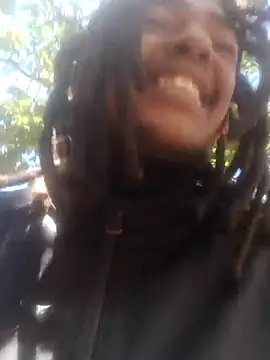 Eezxxx online show from February 16, 2026, 11:06 am