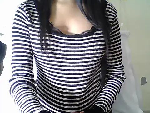 Bold girl23 online show from December 17, 2025, 5:46 am