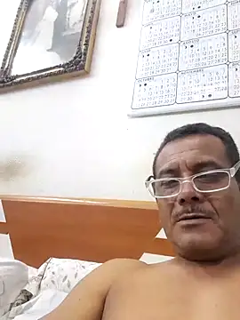Parehahotmex online show from May 18, 2026, 10:54 am