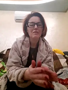 Snapshot of LanaOlbenst chatting on December 18, 2025, 6:58 pm LanaOlbenst online show from December 18, 2025, 6:58 pm