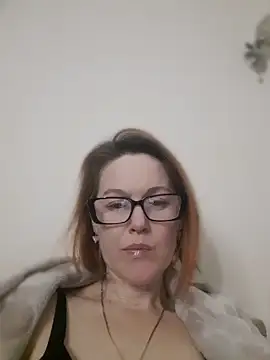 LanaOlbenst online show from April 24, 2026, 8:00 pm