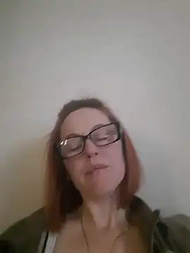 LanaOlbenst online show from June 15, 2026, 5:37 pm
